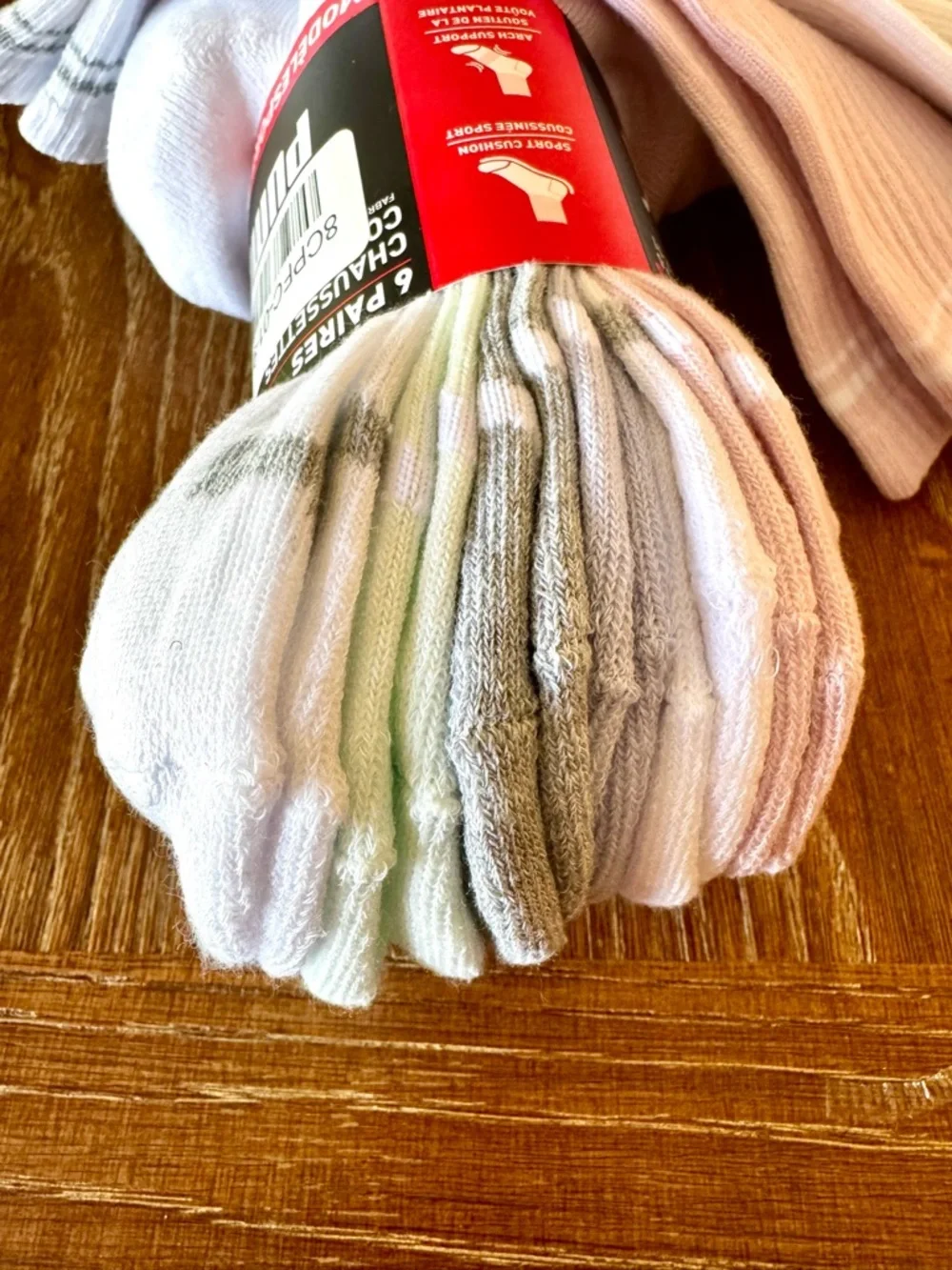 NIP 1 set of 6 pair Puma terry crew socks pastels - Picture 8 of 10